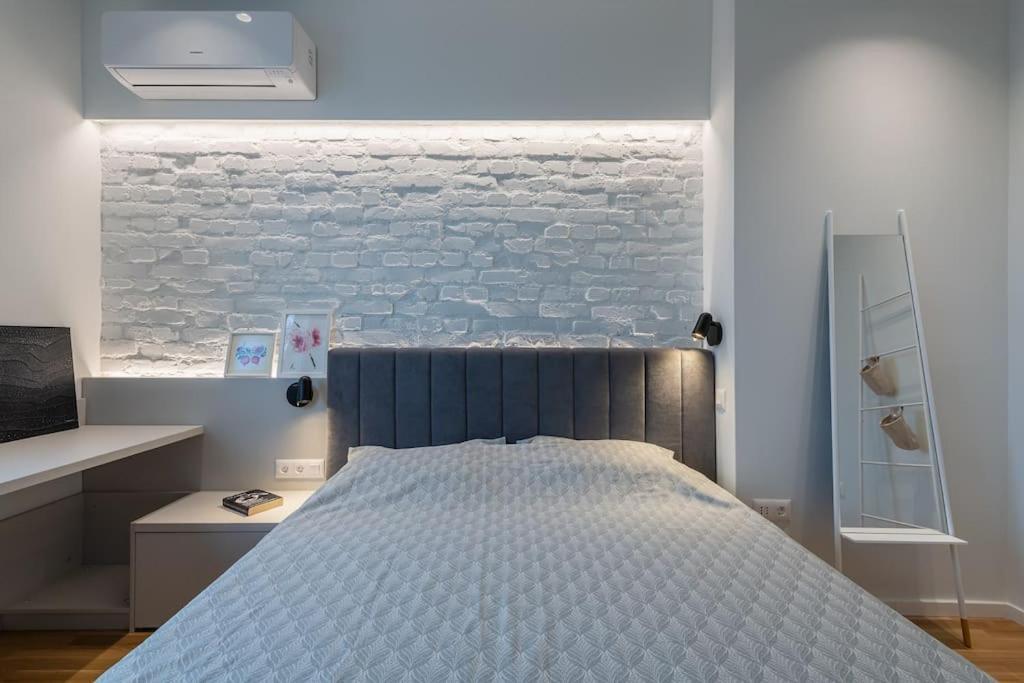 Modern & Stylish Sea Apartment With Parking Бургас Экстерьер фото